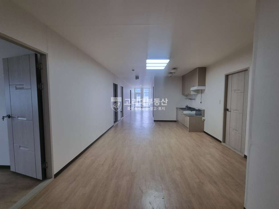 경기 화성만세구 양감면 용소리 1,2동 연면적1160평ㅣ양감대형공장임대,넓은야적 ,호이스트 , 고전력 , 사무실 , 기숙사 ,사옥추천 월세 매물번호 10057 사진 10